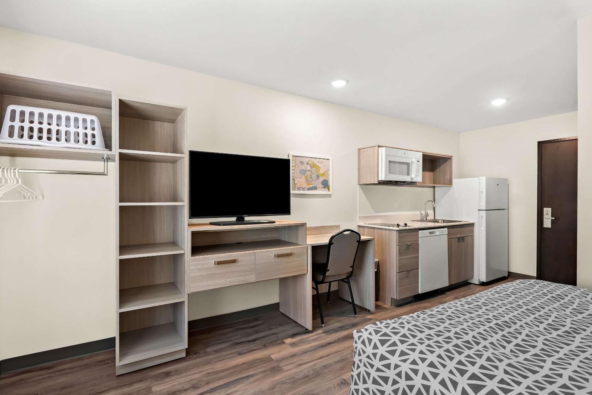 Woodspring Suites Savannah West Chatham Parkway Экстерьер фото