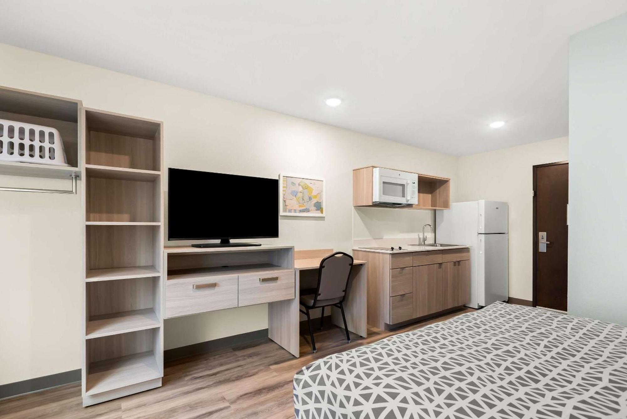 Woodspring Suites Savannah West Chatham Parkway Экстерьер фото