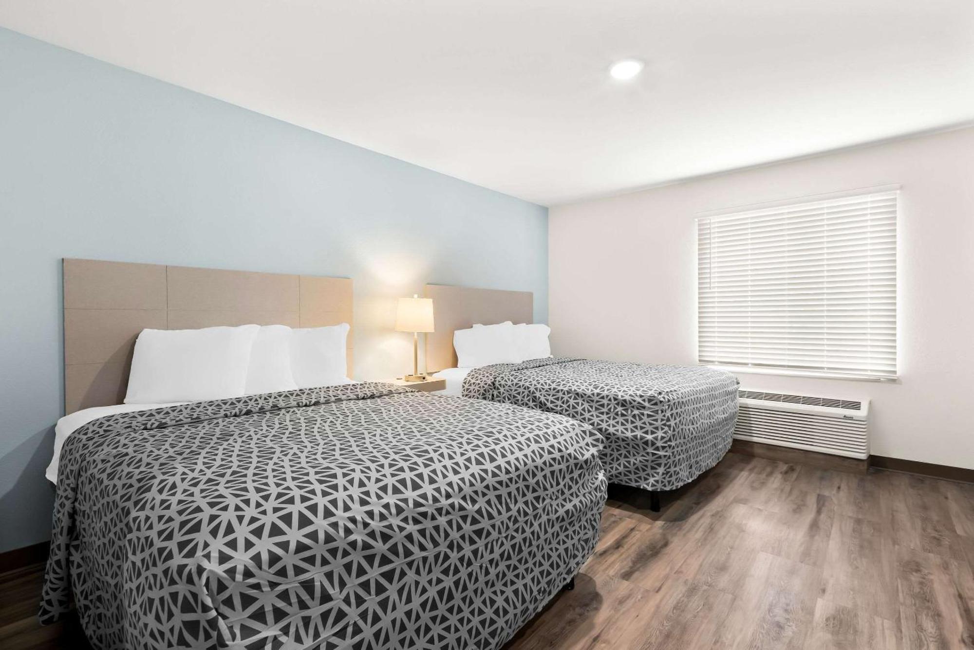 Woodspring Suites Savannah West Chatham Parkway Экстерьер фото