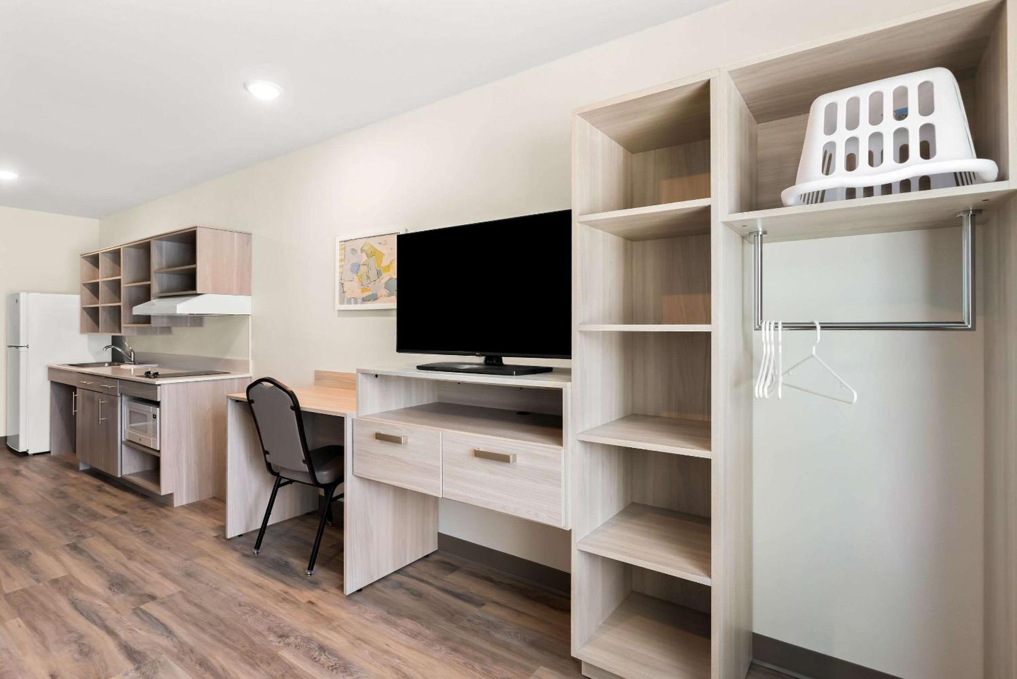 Woodspring Suites Savannah West Chatham Parkway Экстерьер фото