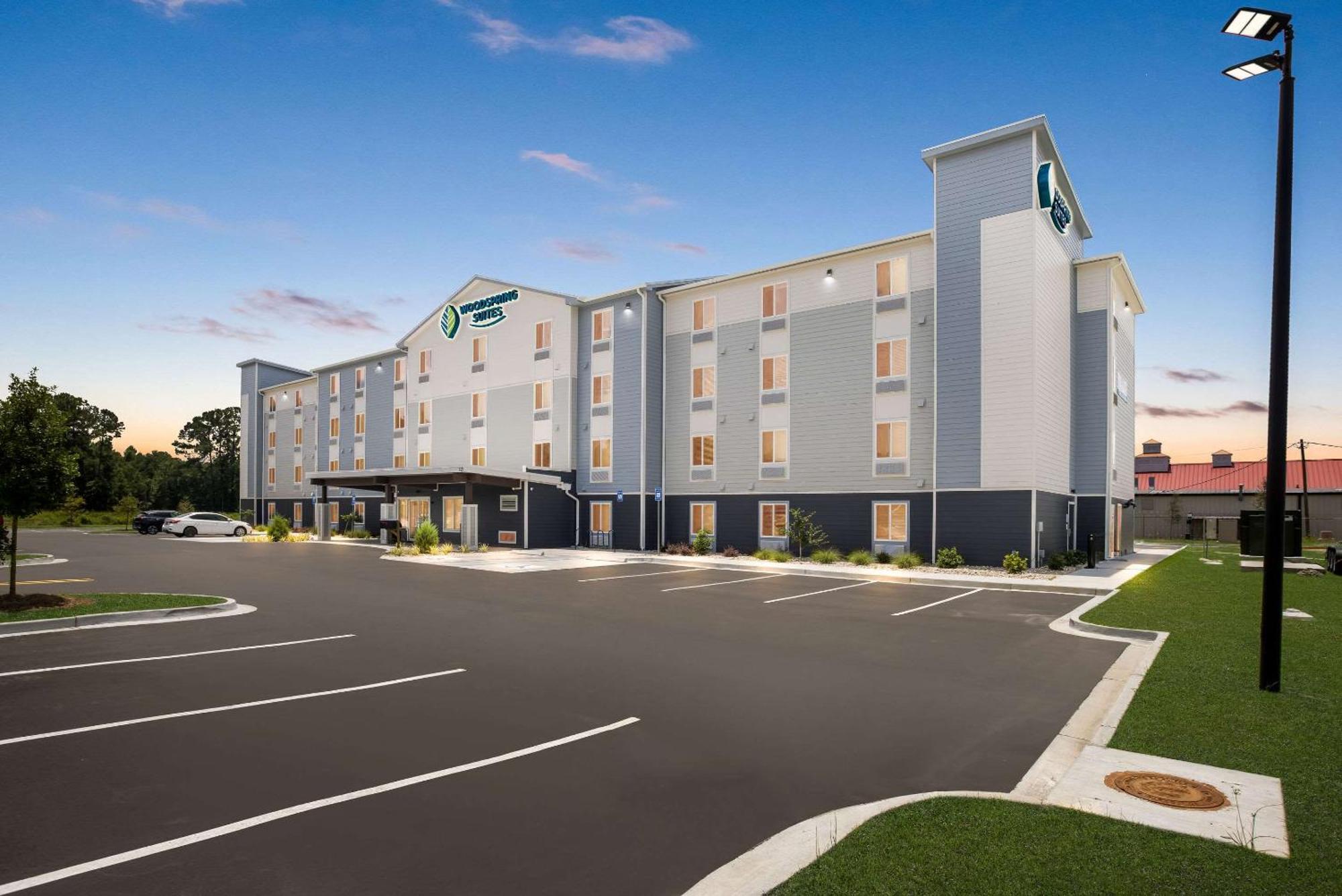 Woodspring Suites Savannah West Chatham Parkway Экстерьер фото
