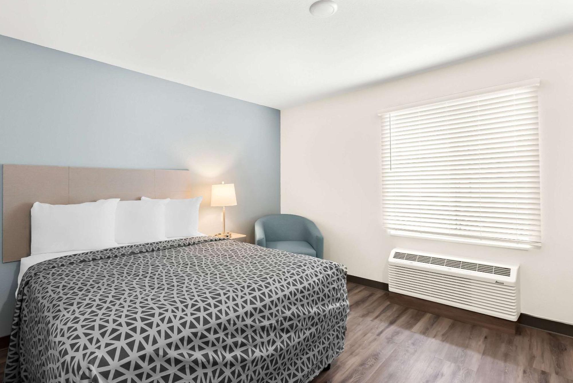 Woodspring Suites Savannah West Chatham Parkway Экстерьер фото
